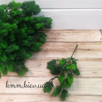 Хвоя мелкая Зеленая декоративная