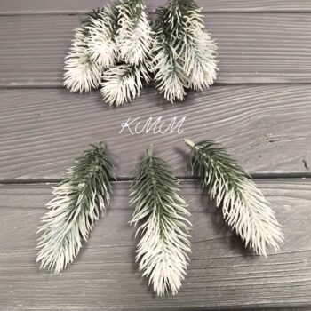 Добавка насадка Ветка ели Бело-зеленая