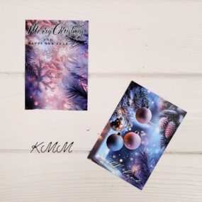 Открытка Merry Christmas and Happy New Year (сиреневая, шарики)