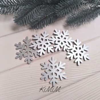 Снежинка декоративная